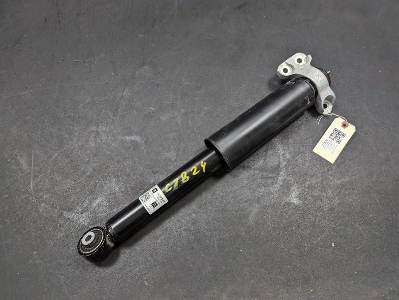 Rear Right Shock Absorber 2022 Cadillac CT4 84767547 2020 2021