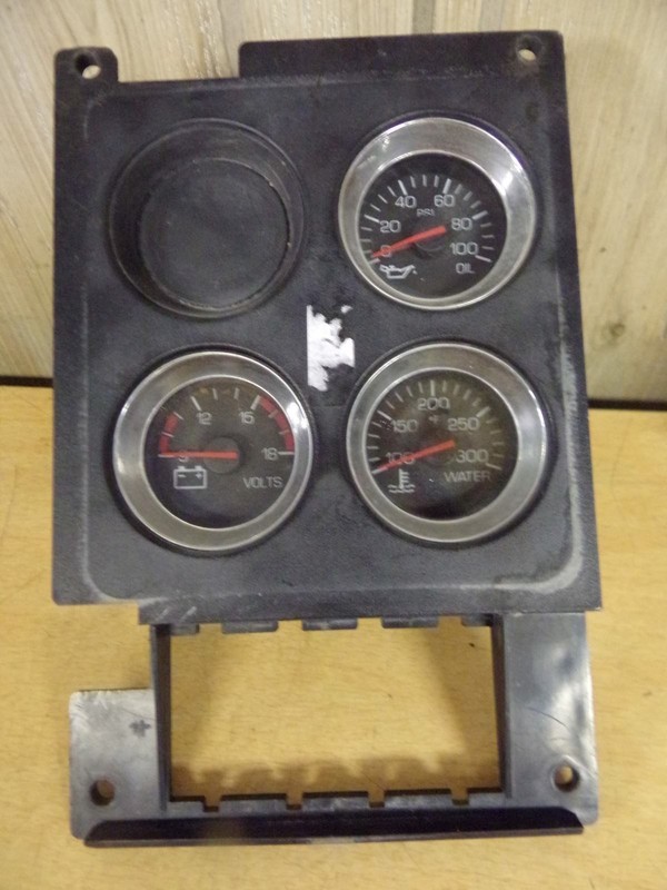 Kenworth S64-1194-140 3-Gauge Dash Cluster Assembly 10019499 *FREE SHIPPING*