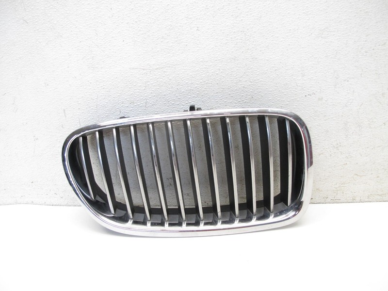 11-13 BMW F10 528i 535i 550i FRONT RADIATOR KIDNEY HOOD GRILL GRILLE RIGHT 11122