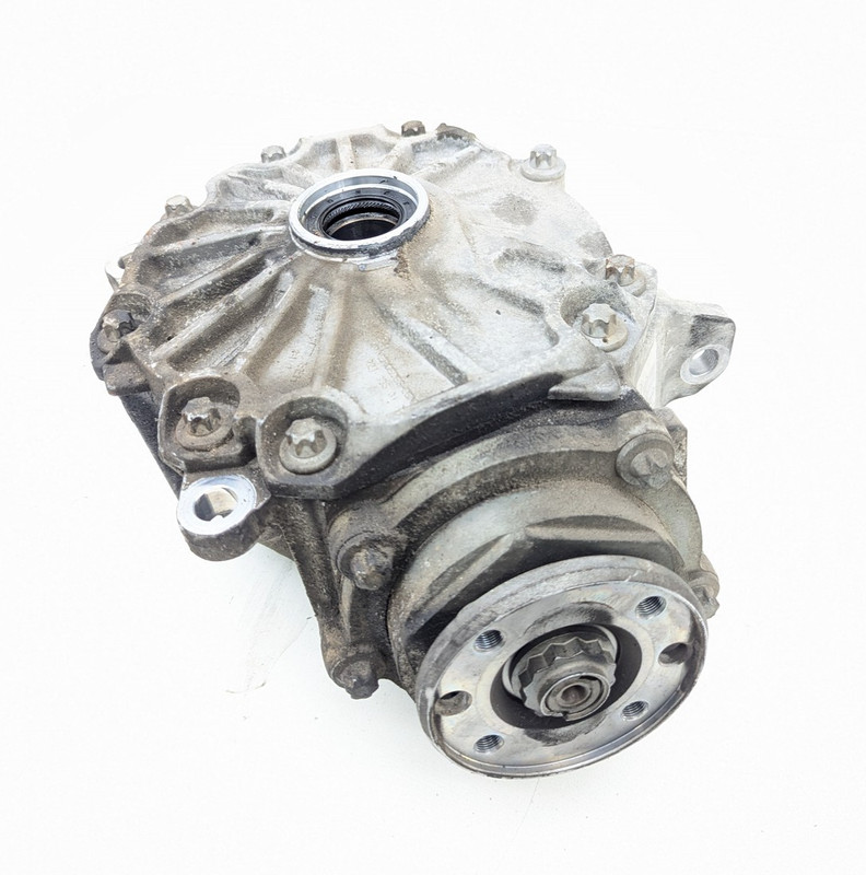 10-2012 Mercedes W204 C300 4Matic Front Differential Carrier Diff 2213350108