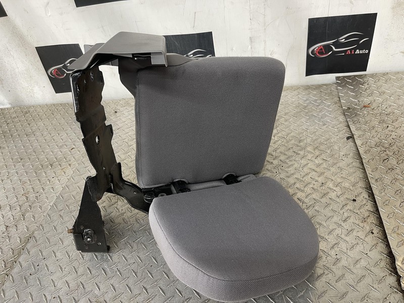 1998-2002 Ford Ranger Rear Driver Left Seat Clean Oem