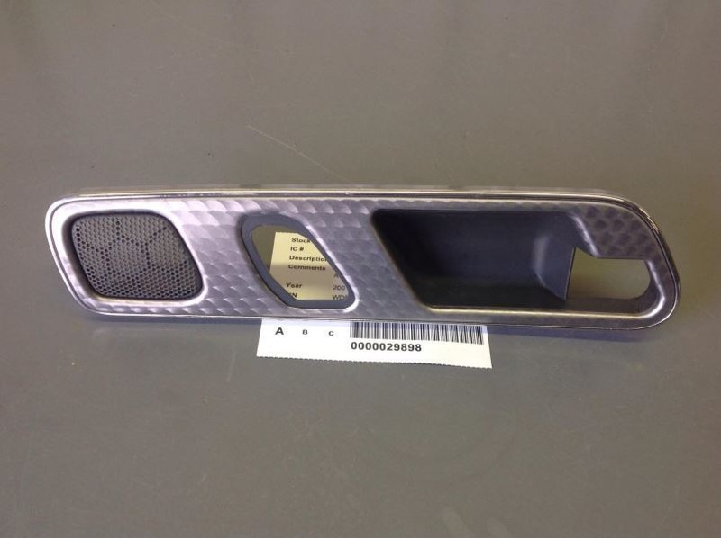 Right Passenger Door Handle Trim Bezel Fits 2001-2004 Mercedes SLK 230 72942