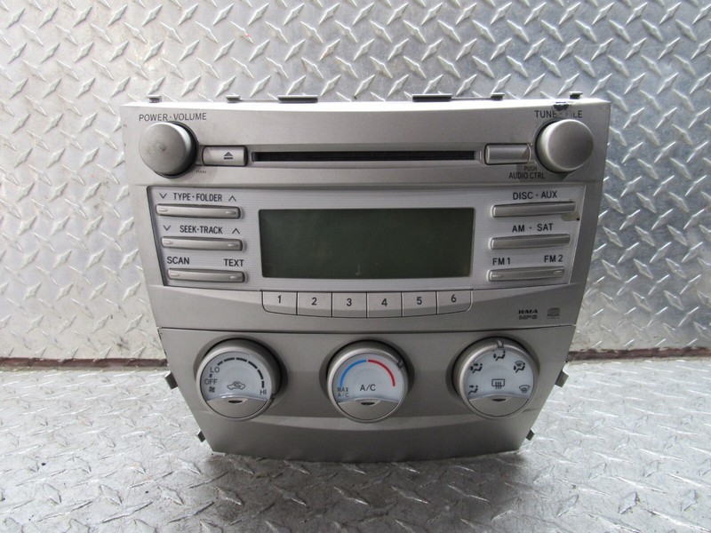 10 - 11TOYOTA CAMRY AM-FM-CD PLAYER RADIO RECEIVER W/O NAVIGATION 86120-06480