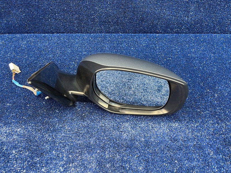 2014–2017 Infiniti Q50 Front Right Door Mirror with Turn Signal OEM