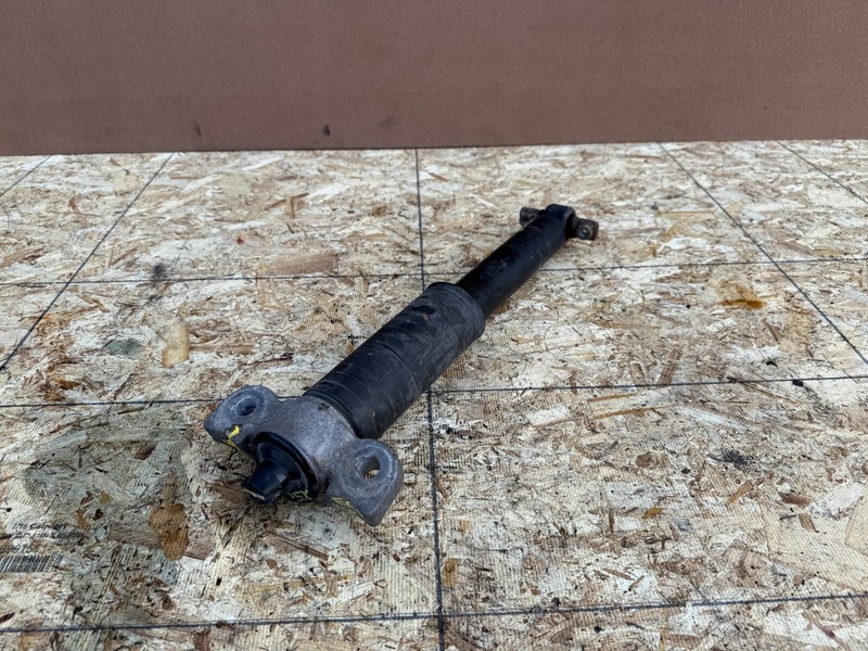 FORD MUSTANG GT 2015-2023 OEM REAR SHOCK STRUT ASSEMBLY (FITS LEFT AND RIGHT)