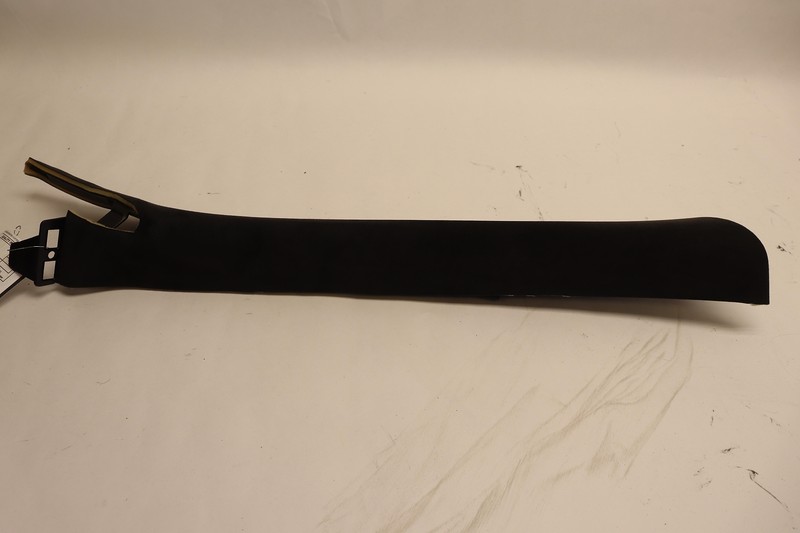 2014-2016 MASERATI QUATTROPORTE RIGHT SIDE A PILLAR COVER TRIM PANEL OEM
