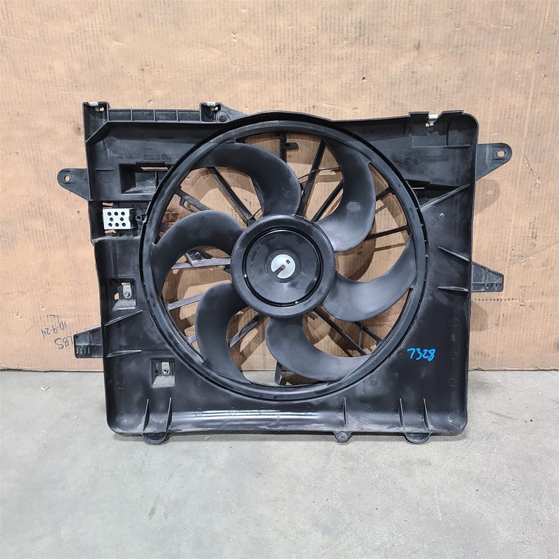 10-14 Mustang GT Coupe Electric Engine Cooling Fan Aa7328