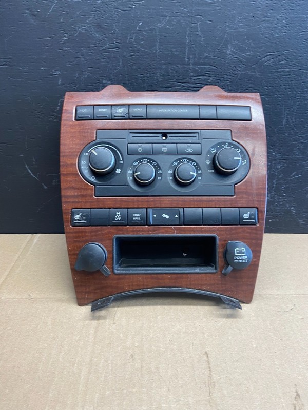 2005 to 2007 Jeep Commander Grand Cherokee A/C Climate Control Bezel AB9262 DG