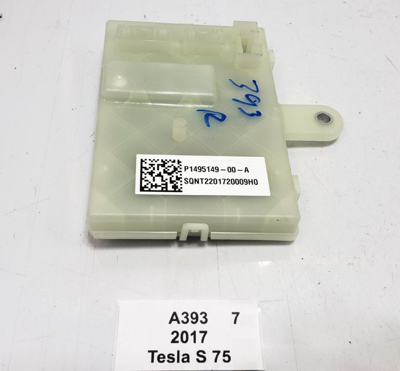 ✅ 2016-2020 OEM Tesla Model S Battery Charging Control Module