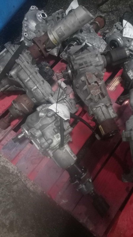 2019 Buick Encore Transfer Case Assembly OEM 42469677 79K Miles 4WD