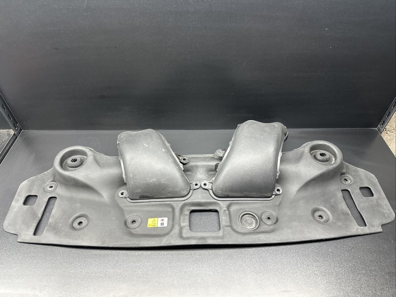 10-15 XJ XJL 5.0 RIGHT LEFT AIR INTAKE TUBES DUCT RADIATOR SUPPORT COVER SHEILD