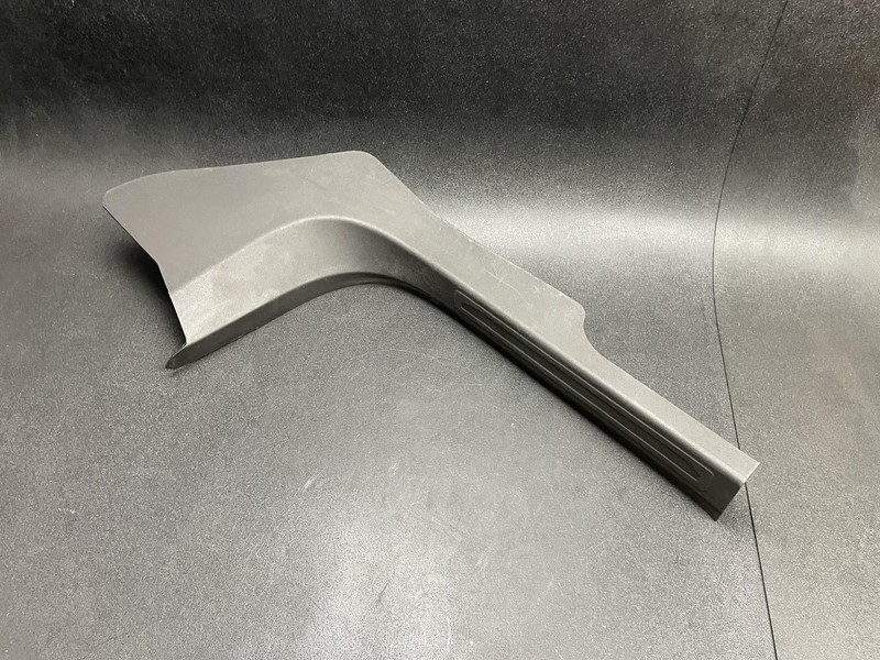 Front Left Door Sill Scuff Plate 2020 GMC Acadia 84610085 2017 2018 2019 - 2023