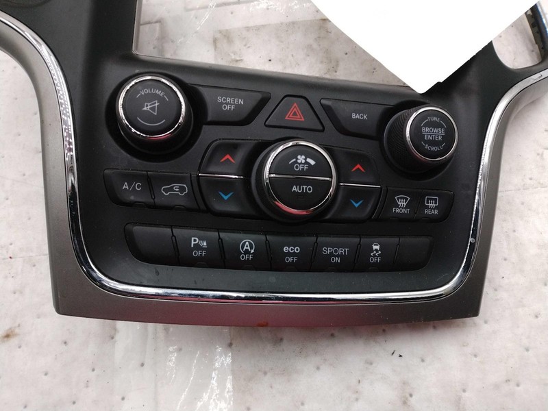 2017 Jeep Grand Cherokee A/C Selector Switch OEM 68253998AB Silver Used