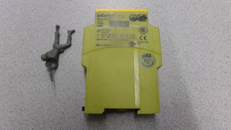 Pilz PZEX4 24V DC 774585 236859 Safety Relay *FREE SHIPPING*