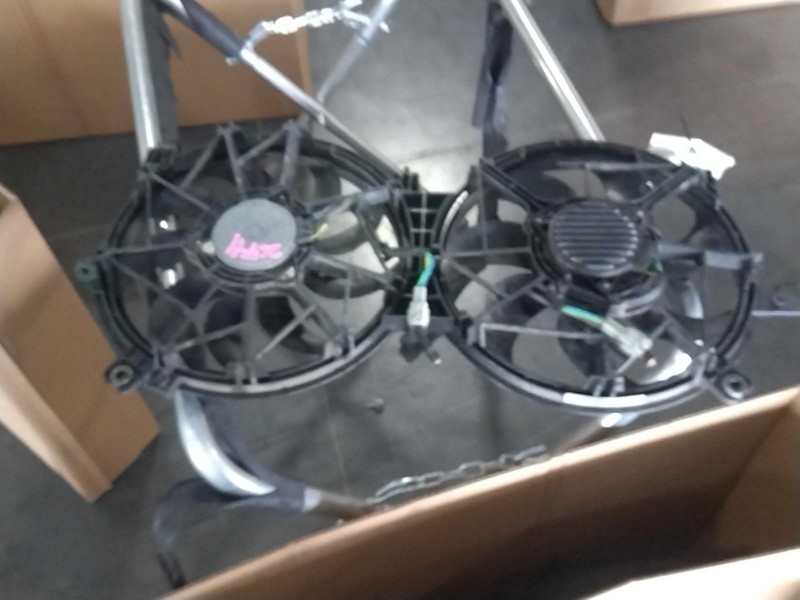 2019 Nissan Altima Engine Cooling Fan Motor OEM 2.5L Silver 80K Miles