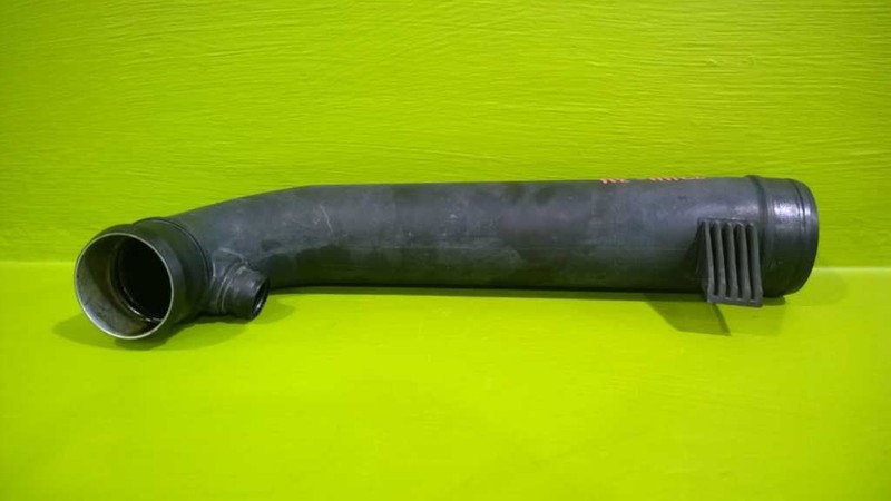 09-17 VOLKSWAGEN CC 2.0L AIR CLEANER INTAKE TUBE HOSE OEM 3744-34