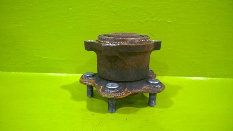 13 14 15 16 17 NISSAN ALTIMA REAR WHEEL HUB OEM 2931-35