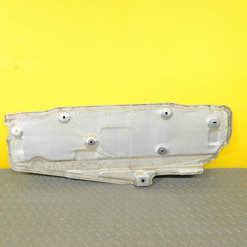 2023-2026 BMW X2 X1 U10 U11 EXHAUST MANIFOLD HEAT SHIELD OEM 51488498384