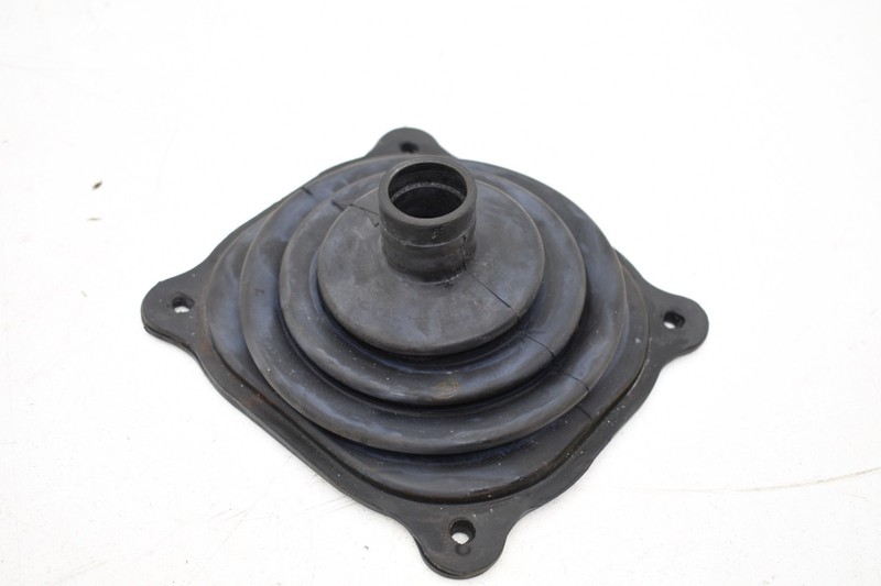 2005 Nissan 350z Convertible Manual Rubber Shifter Boot Insulator Seal OEM KW62