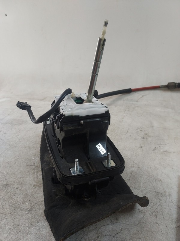 2012 AUDI Q5 automatic SHIFTER ASSEMBLY oem