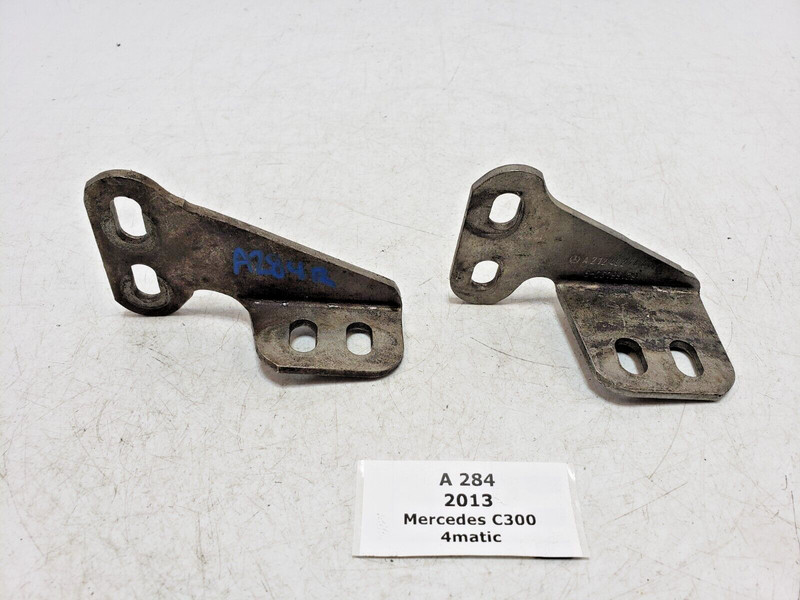 ✅ 2012-2015 OEM Mercedes W204 C300 Left Right Exhaust Mount Bracket Support