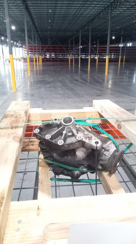 2006 Mercedes E-Class Differential Carrier Assembly OEM 2203300002 257K Miles
