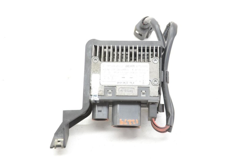 Engine Cooling Fan Control Module Fits 06-12 PORSCHE CAYMAN