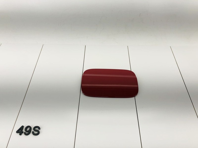08-14 MERCEDES BENZ C300 QUARTER PANEL FILLER NECK FUEL TANK DOOR MARS RED OEM