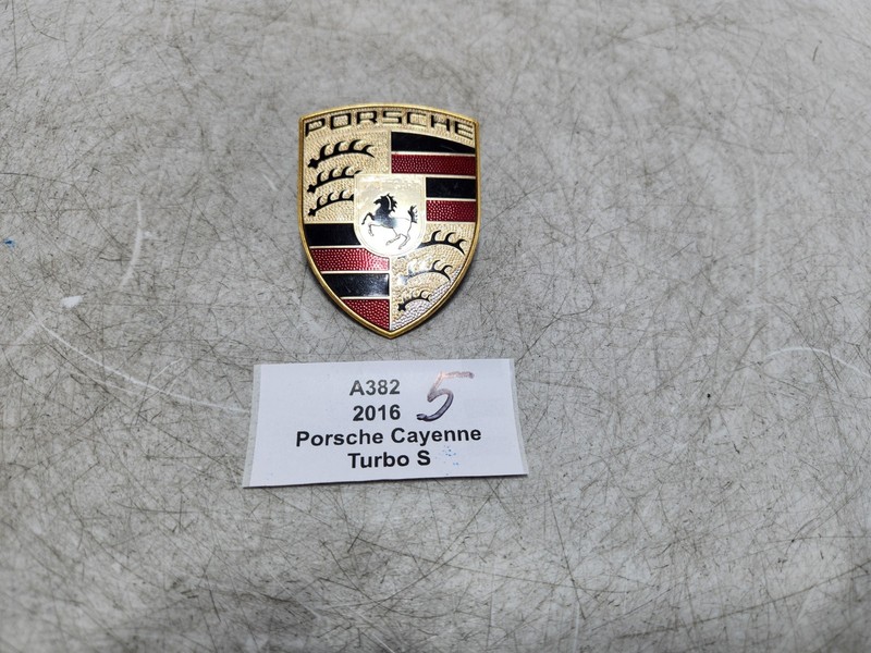 ✅ 2012-2025 OEM Porsche Cayenne Turbo S 958 Hood Emblem Ornament