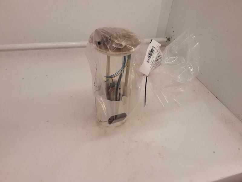 Fuel Pump Assembly 3.6L Fits 13 15-17 DODGE 1500 PICKUP 2899471