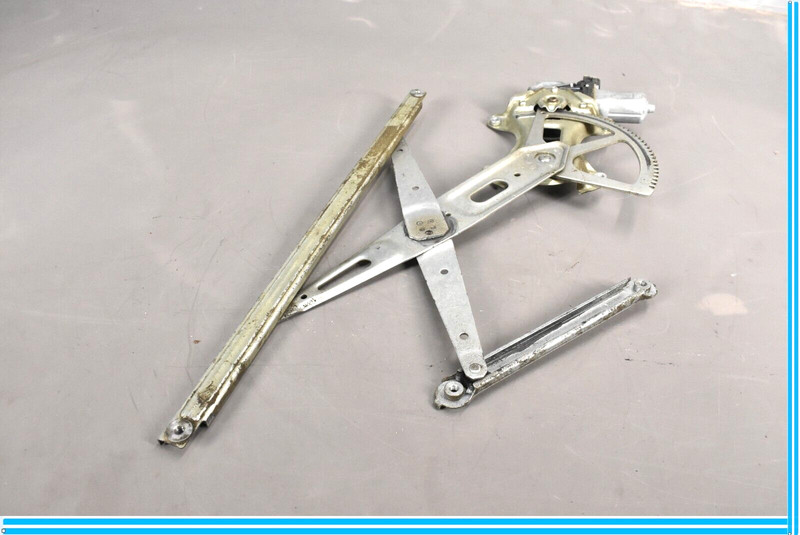 07-17 LEXUS USF40 LS460 FRONT LEFT DOOR WINDOW REGULATOR w/ MOTOR OEM
