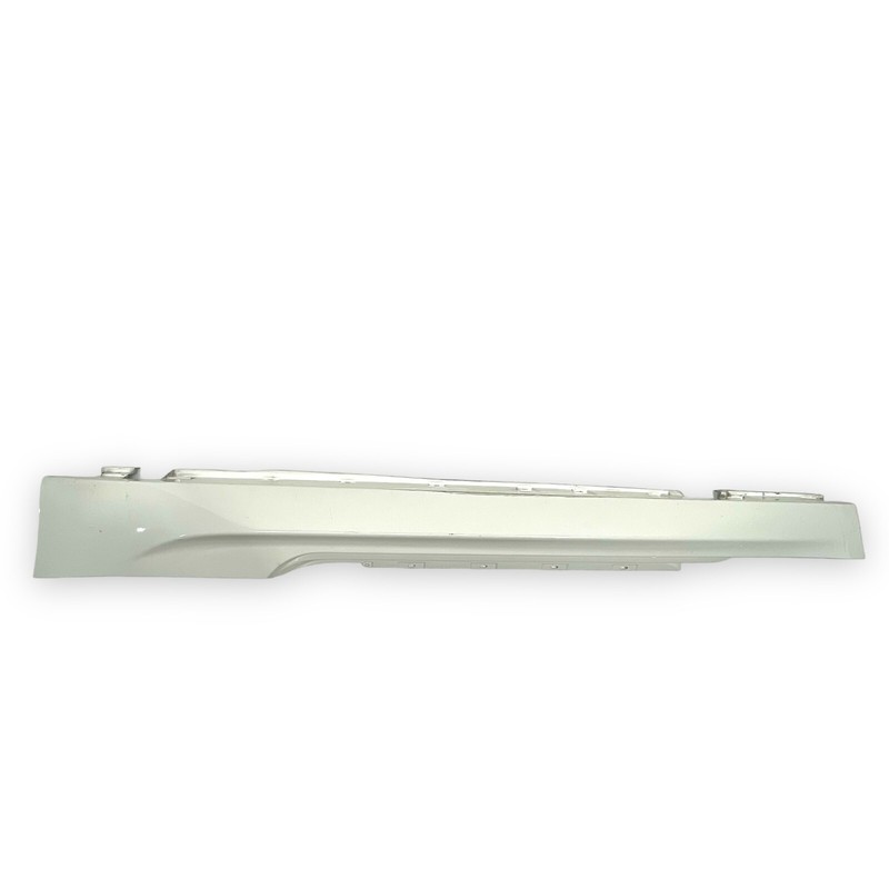 BMW E63 E64 M 06-10 Left driver lower skirt rocker panel cover trim OEM *Scuffs*
