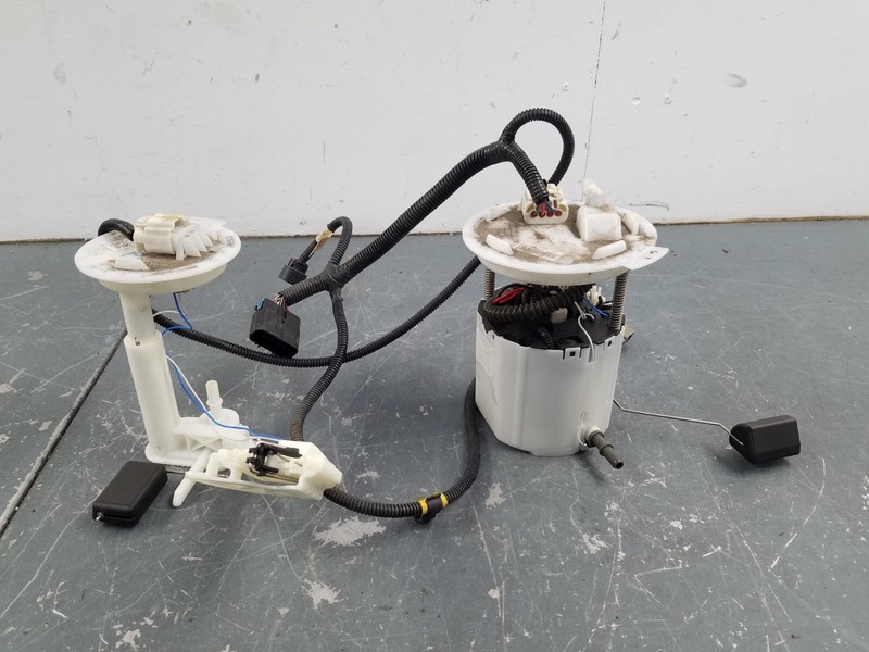2014 14 15 Chevy Camaro Z28 Fuel Pump Sending Unit #0369 P8
