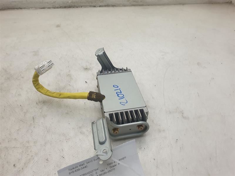96-00 TOYOTA 4RUNNER RADIO/STEREO AUDIO AMPLIFIER UNIT ASSEMBLY