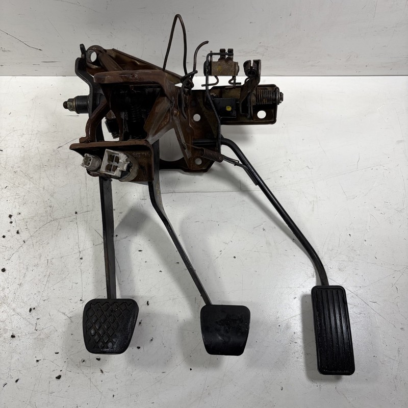 86-89 Acura Integra MT 5 Speed Accelerator Brake Clutch Pedal Set OEM