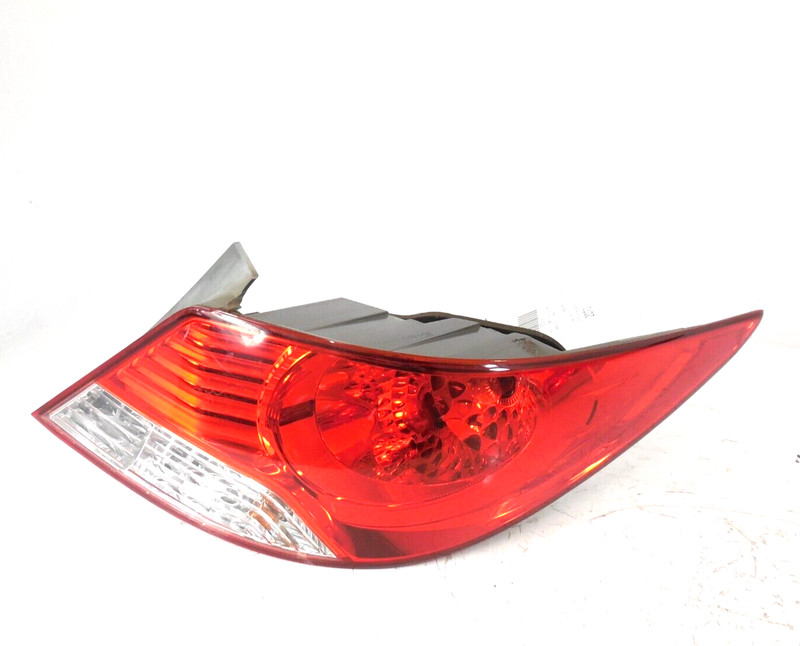 Hyundai Accent Sedan Quarter Panel Tail Light Passenger Right OEM 2012-2014