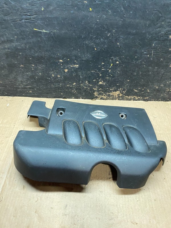 2007 to 2012 Nissan Versa Engine Motor Cover OEM U6302 DG