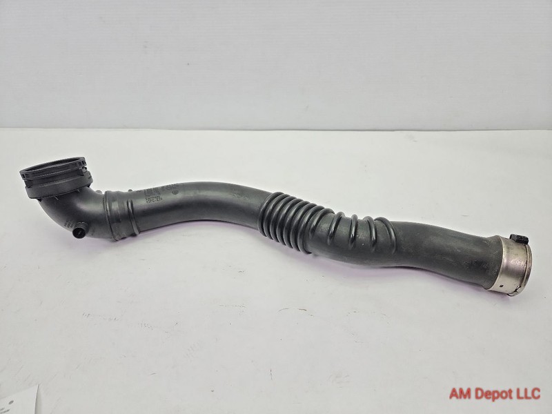 2014 BMW 328i 320i N20 N26 F30 F31 Manual Trans Charge Pipe Induction Air Duct