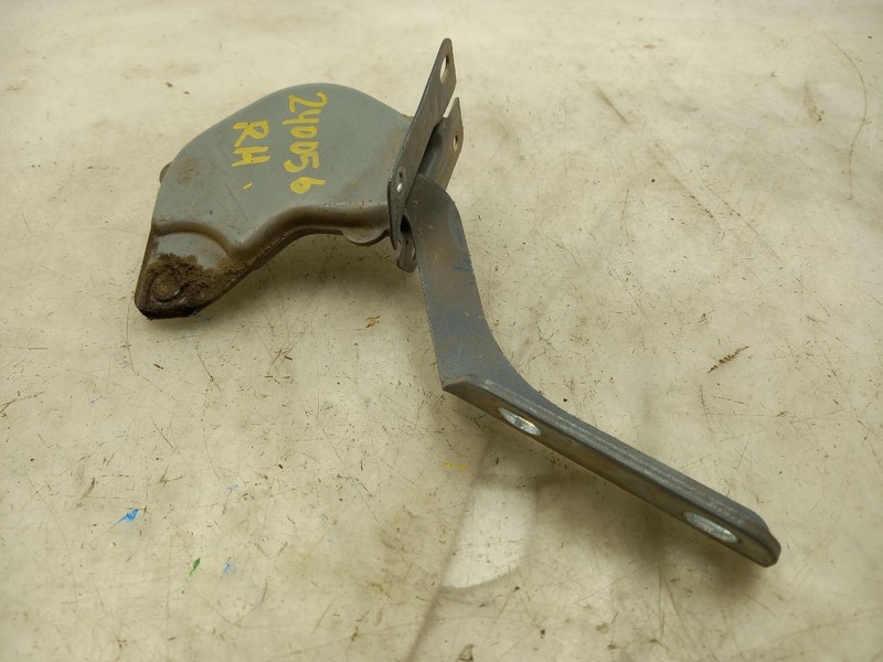 91-98 TOYOTA LAND CRUISER PASSENGER RIGHT HOOD HINGE GRY-1A6