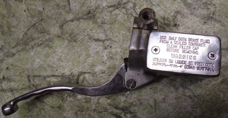 2004 Suzuki Marauder VZ800 VZ 800 Right Brake Lever Master Cylinder Mirror 04 03