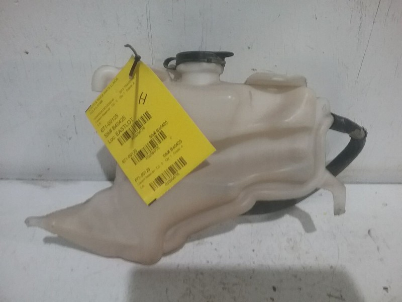Coolant Reservoir VIN J 11th Digit Limited Fits 07-17 ACADIA 3384776