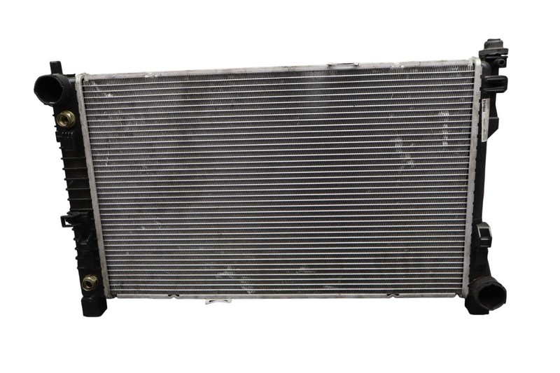 03-08 Mercedes W209 CLK350 C280 CLK55 AMG Engine Water Cooling Radiator Oem
