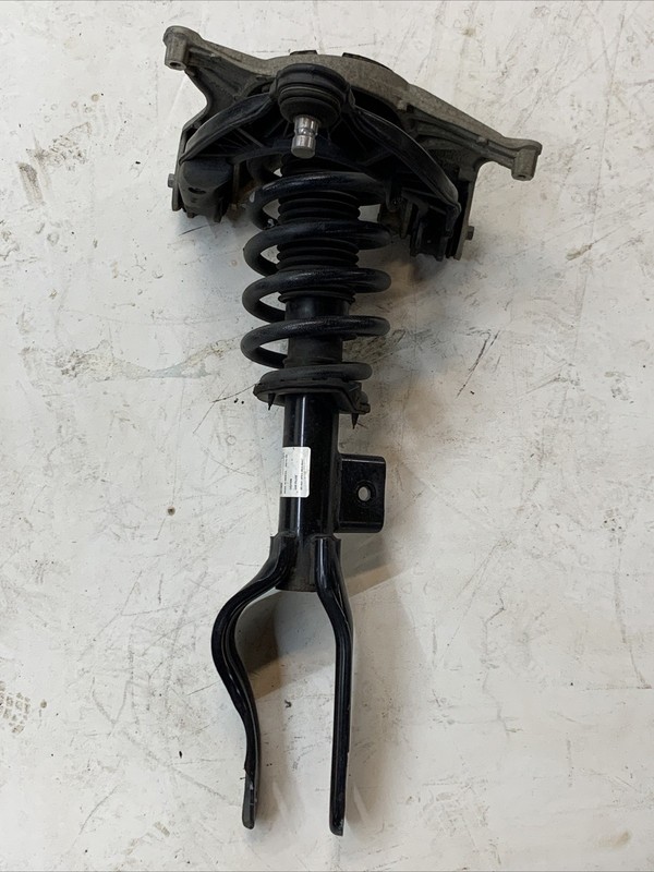 2020-2023 Tesla Model Y Front Right Shock StrutUpper Arm 118368-00-E 43051 S12