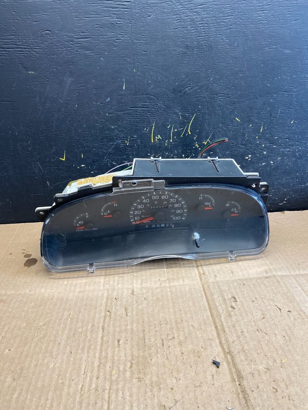 1997 to 2003 Ford E350 VAN Gauge Speedometer Cluster Oem aa8024 DG