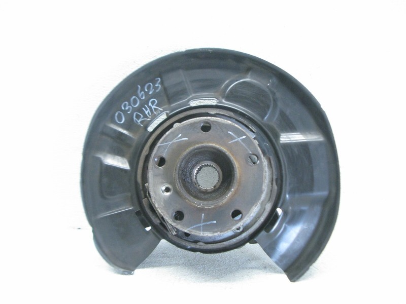 12-19 BMW F30 320i 340i RWD xDRIVE STEERING KNUCKLE SPINDLE REAR RIGHT OEM 03062