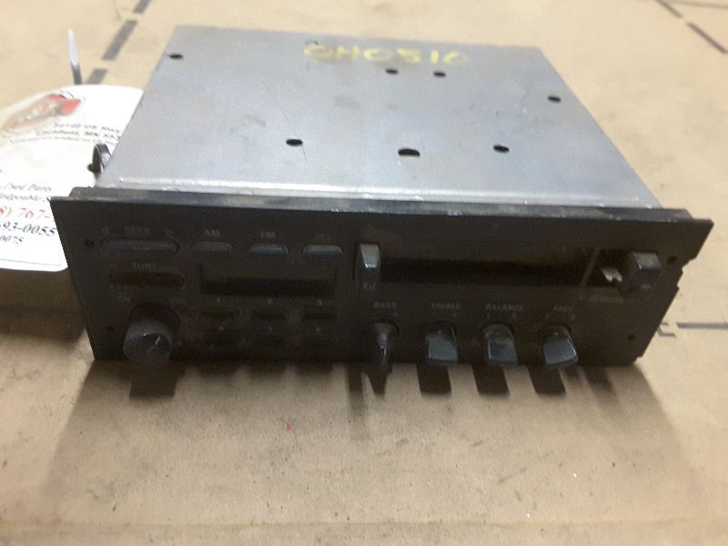 91 92 93 ESCORT AUDIO EQUIPMENT AM-FM-CASS 59699