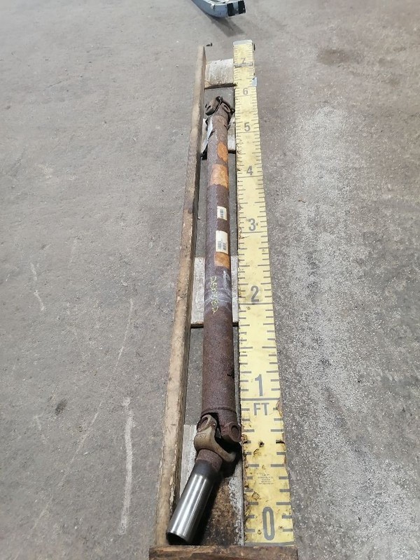 Rear Drive Shaft 4WD Regular Cab 2 Door Fits 06-11 DODGE 2500 PICKUP 1669332