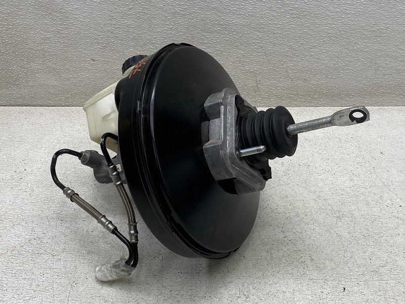 2009-2016 BMW Z4 BRAKE BOOSTER MASTER CYLINDER W/ RESERVOIR TANK OEM LOT758