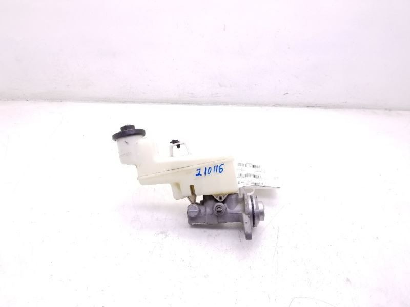 14-17 TOYOTA CAMRY 2.5L FWD BRAKE MASTER CYLINDER ASSEMBLY
