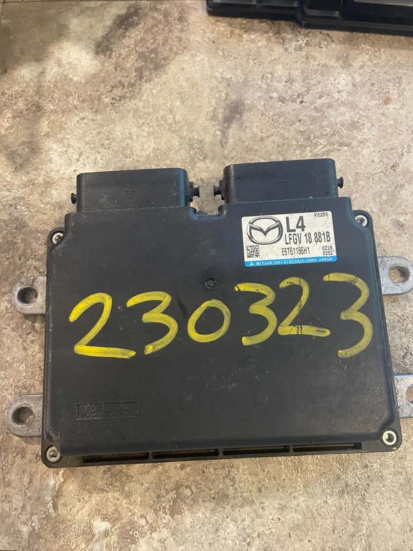 2011 11 Mazda 3 2.0L Engine Control Module Unit Ecm LFGV 18 881B C35 041